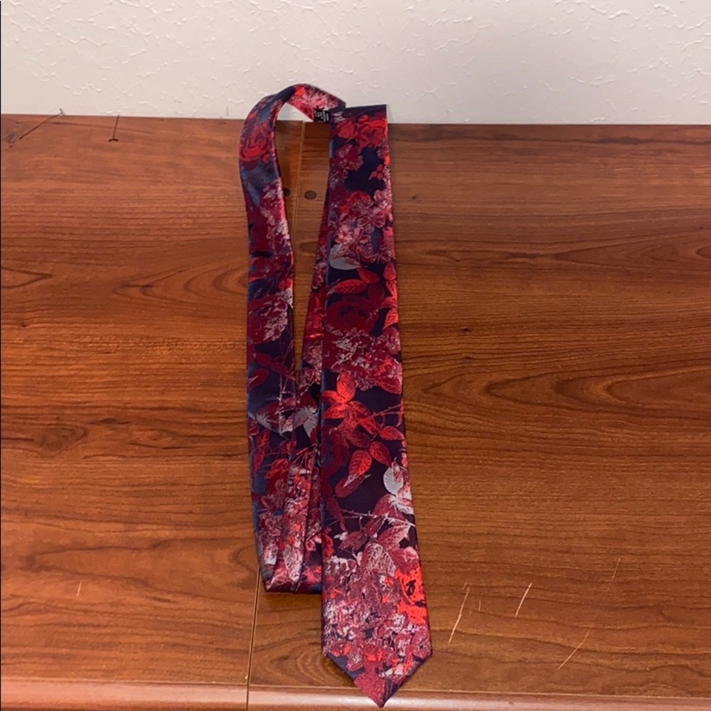 Tie